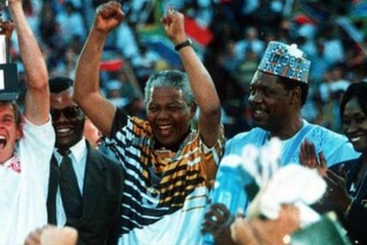 แอฟริกาคัพออฟเนชั่น: ชัยชนะของแอฟริกาใต้ในปี 2539 และบทบาทในการเปลี่ยนแปลงหลังการแบ่งแยกสีผิว
