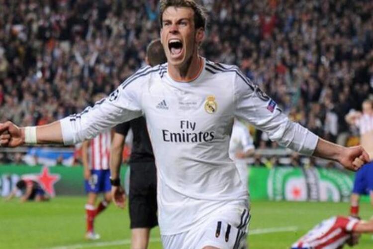 เป้าหมายแรกของ Bale ยังคงสวมหมายเลขสามอยู่ที่หลังโดยพื้นฐานแล้วเป็นการโจมตีสวนกลับคนเดียว